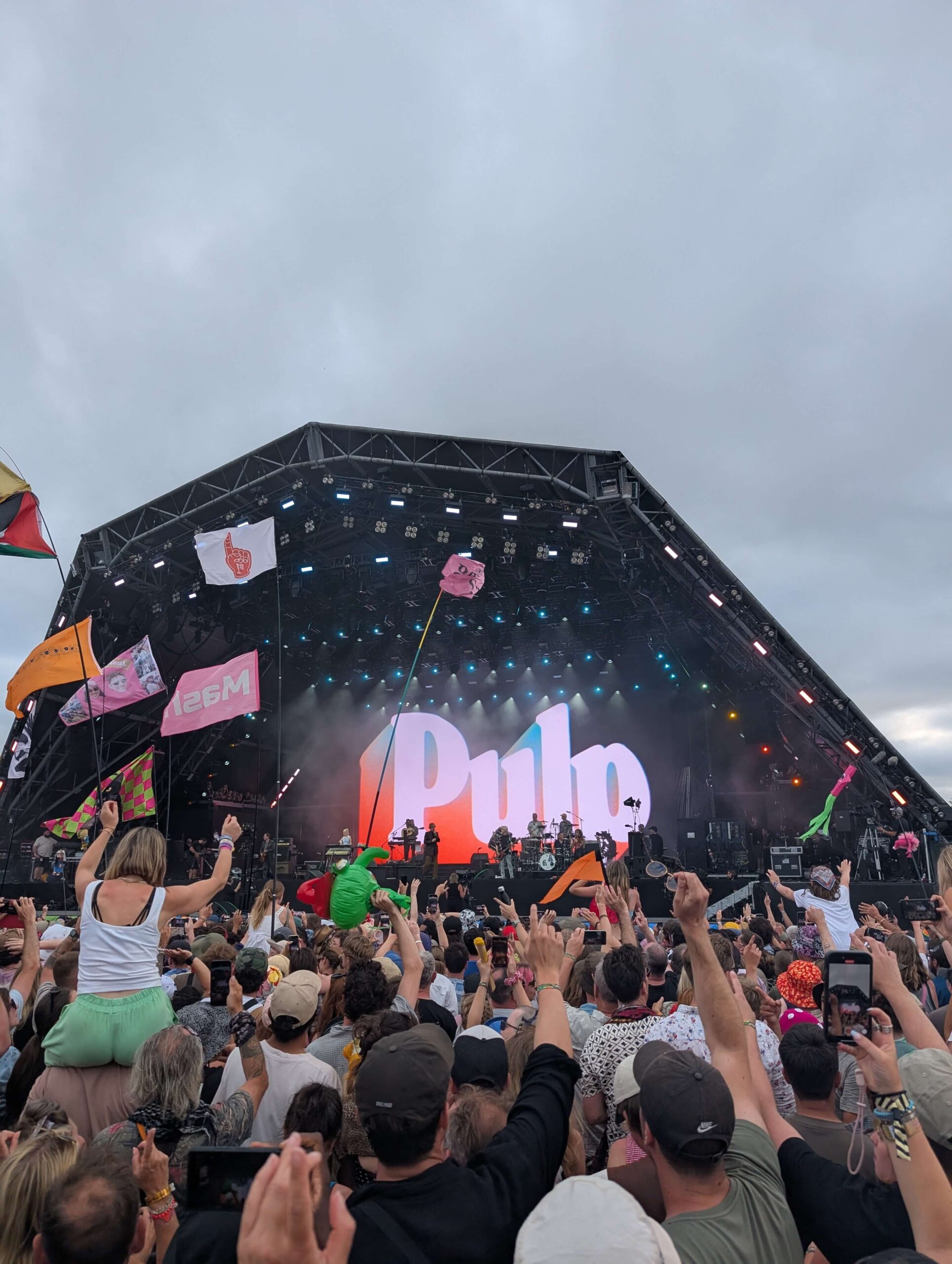 Read more about the article Pulp Live at Glastonbury 2025 Review
