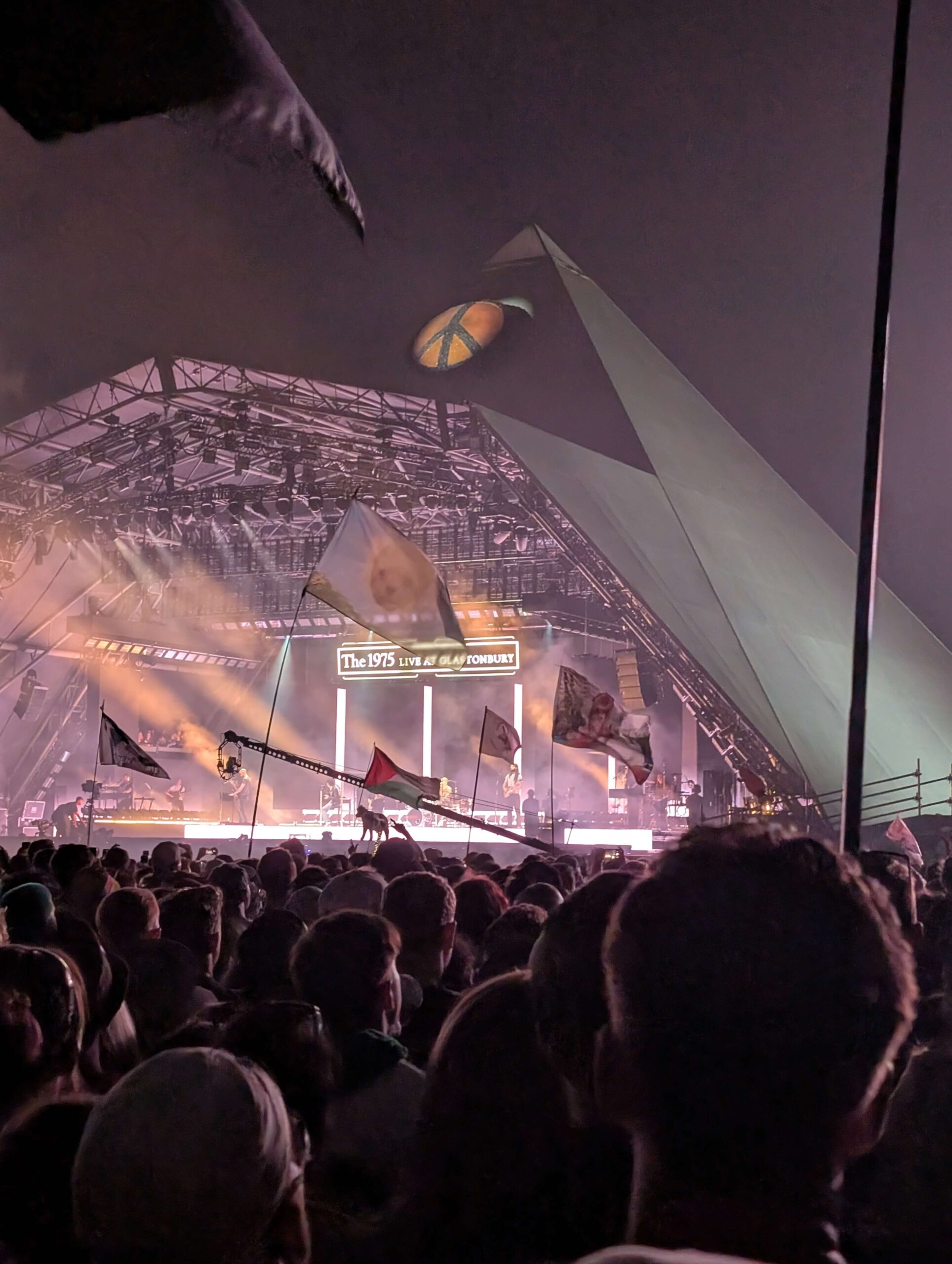 Read more about the article The 1975 Live at Glastonbury 2025 Review